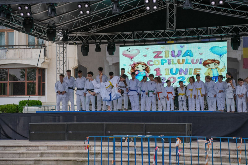 Ziua Internațională a Copilului a debutat în forță la Mioveni!