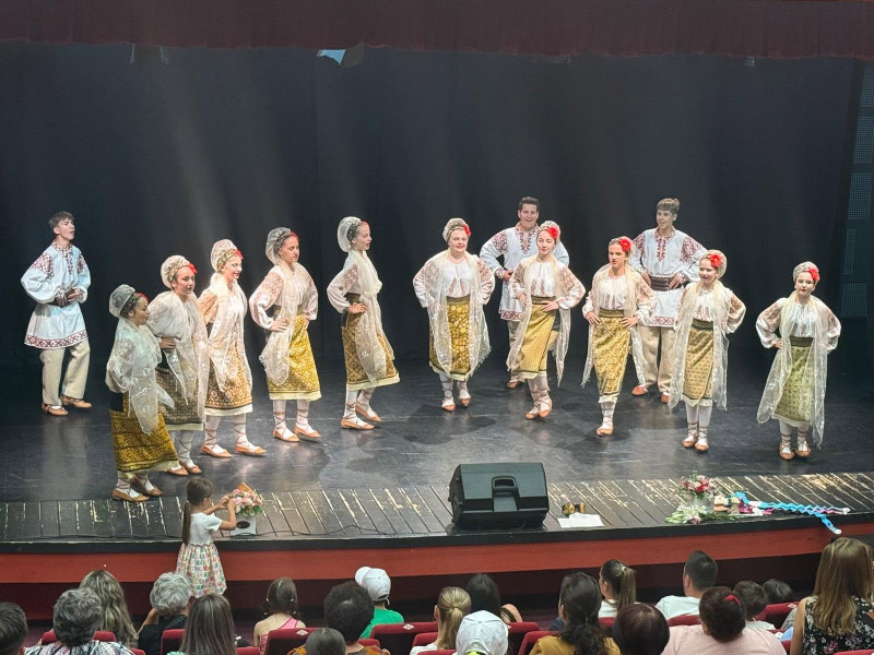 Serbarea de final de an a cursurilor Centrului Cultural Mioveni – o celebrare a talentului, pasiunii și performanței