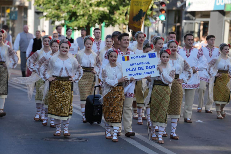 Mioveni a celebrat tradiția și diversitatea culturală în cadrul Festivalului Internațional de Folclor „Carpați”, ediția a XXXIX-a!