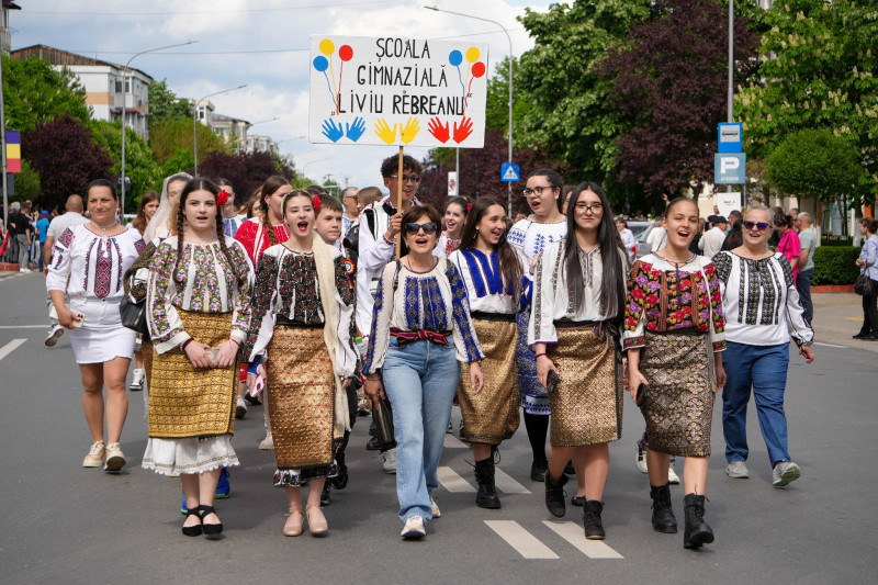 Ziua Națională a Portului Popular