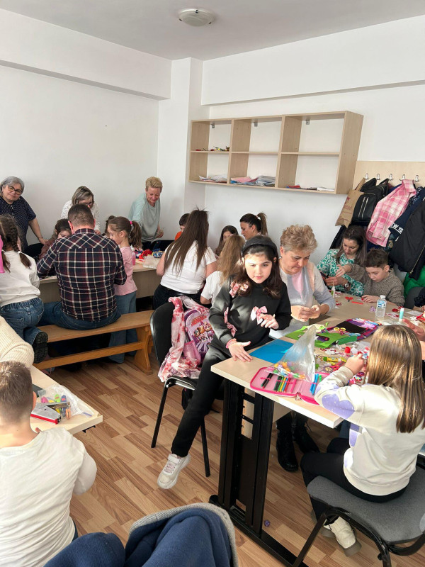 Creativitate în doi - Copii și părinți