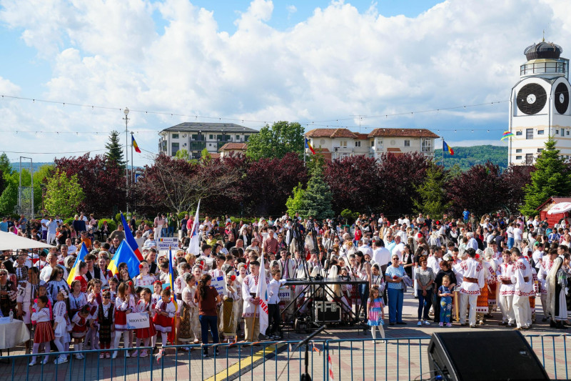 Ziua Națională a Portului Popular
