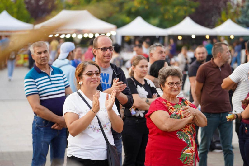 Muzică, talent și emoție la „Sărbătoarea Recoltei pe Valea Argeșelului”!