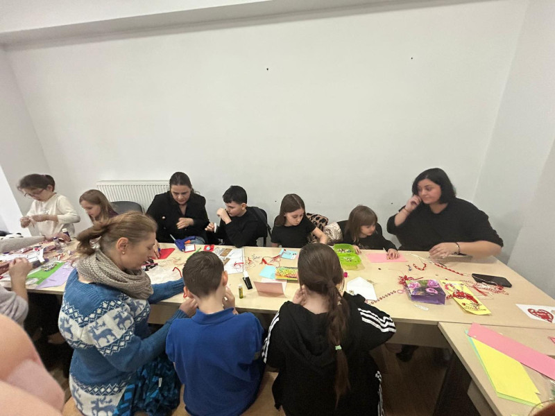 Creativitate în doi - Copii și părinți