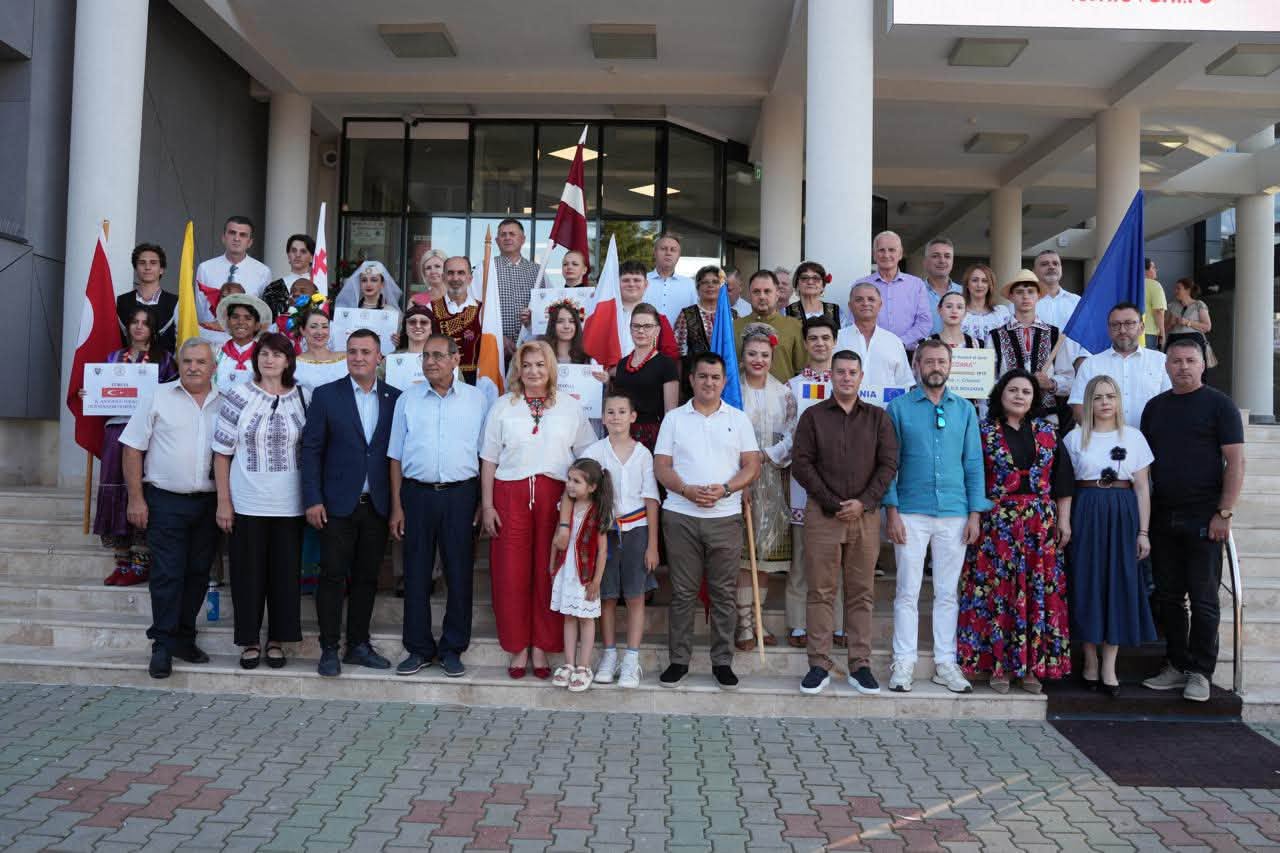 Mioveni a celebrat tradiția și diversitatea culturală în cadrul Festivalului Internațional de Folclor „Carpați”, ediția a XXXIX-a!
